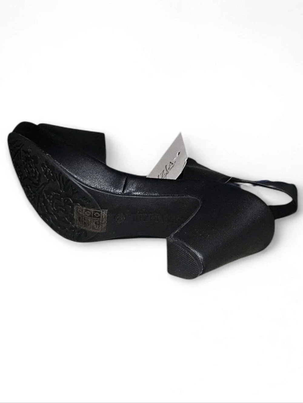 NWT Patrizia by Spring Step Dade Sandals
